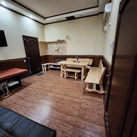 Київські Ночі Otel Dış mekan fotoğraf