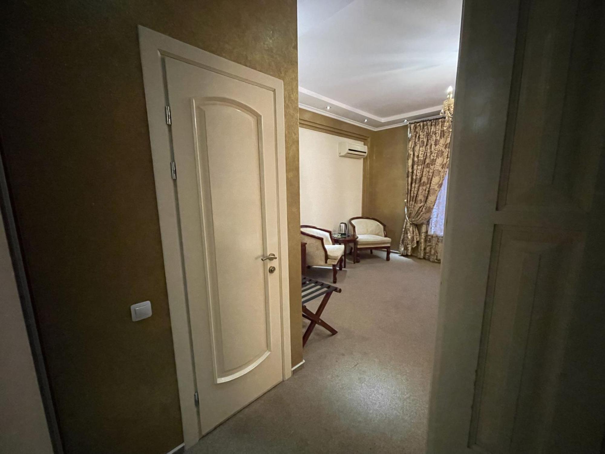 Київські Ночі Otel Dış mekan fotoğraf