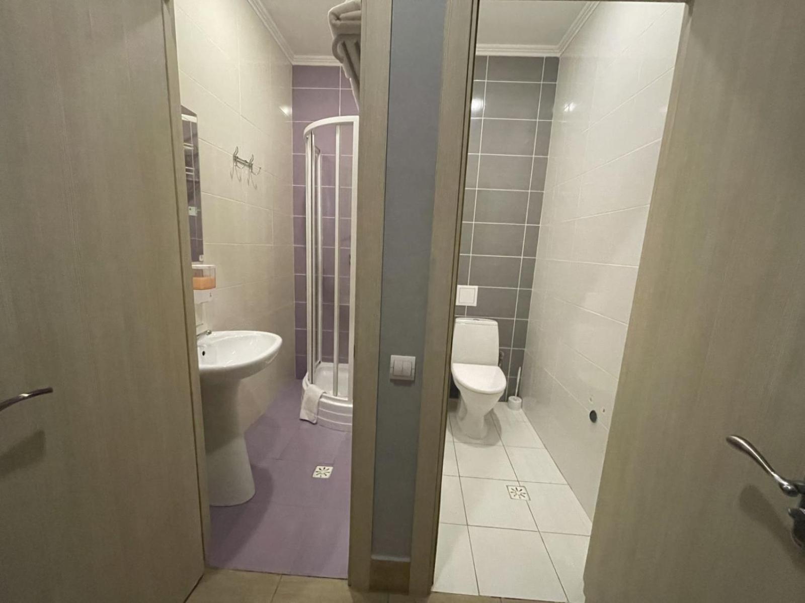 Київські Ночі Otel Dış mekan fotoğraf