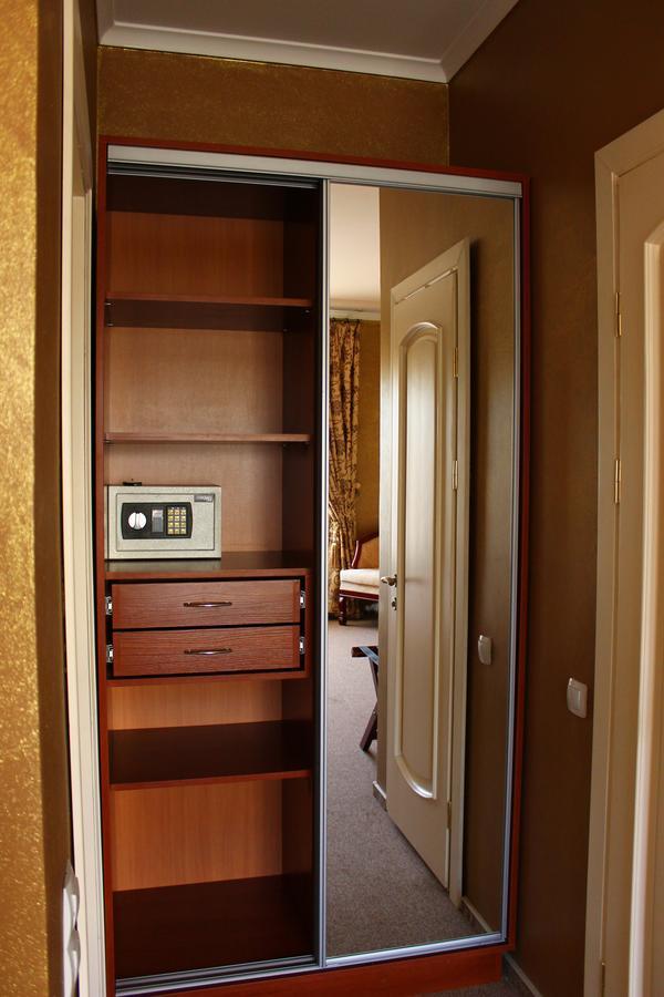 Київські Ночі Otel Dış mekan fotoğraf